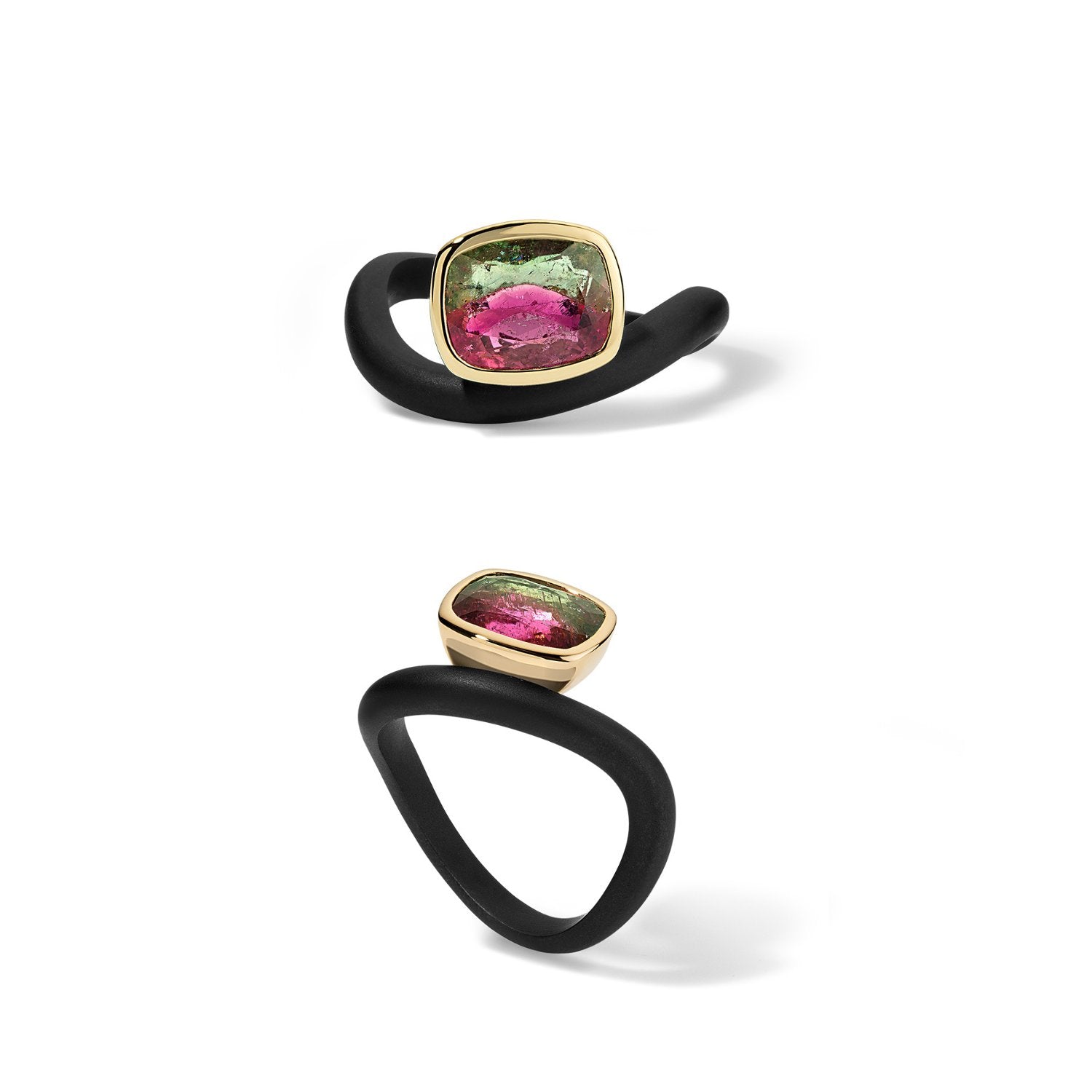 In the Black Stone Wave Ring