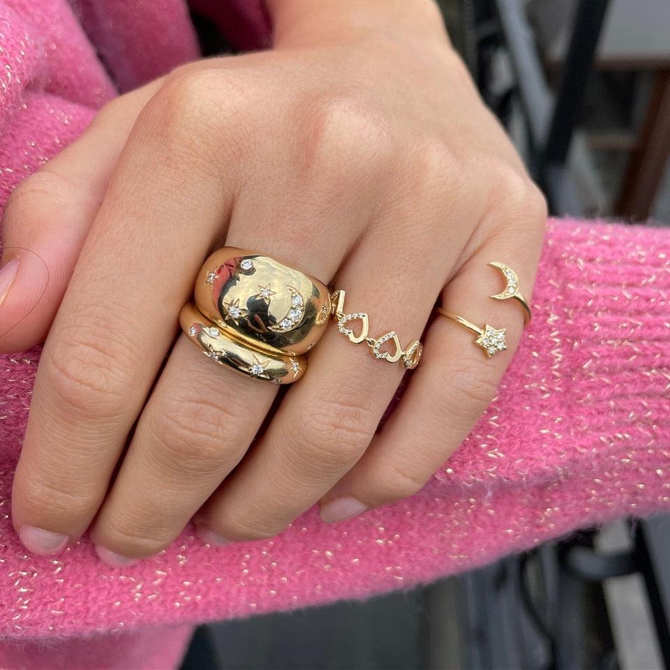 3 Initial Bezel Chain Ring & Tiny Hearts Ring-Front Look