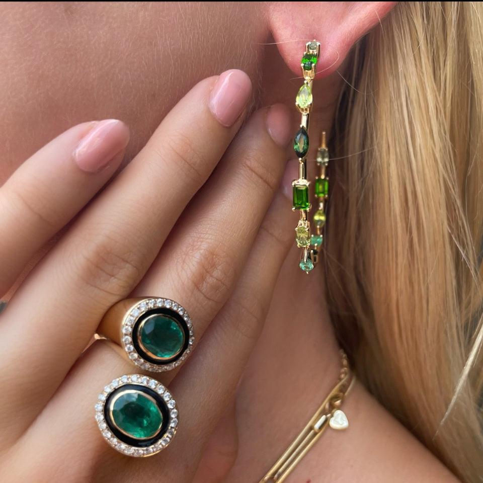 Emerald Bypass Ring-Side Look