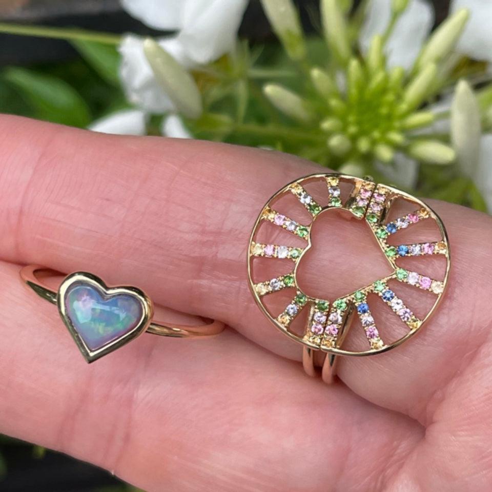 Nesting Ring-On Finger