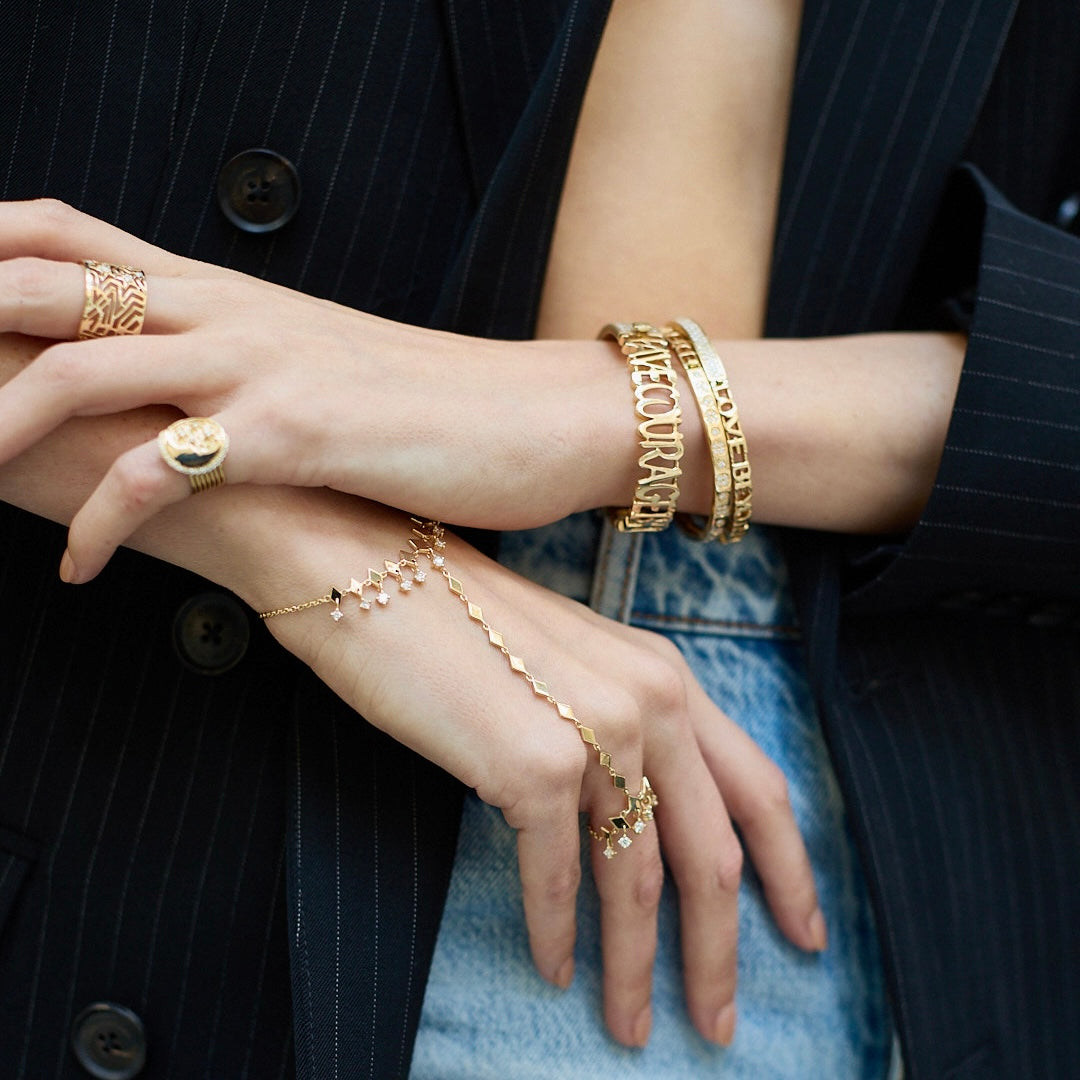 Shine handchain-On Wrist