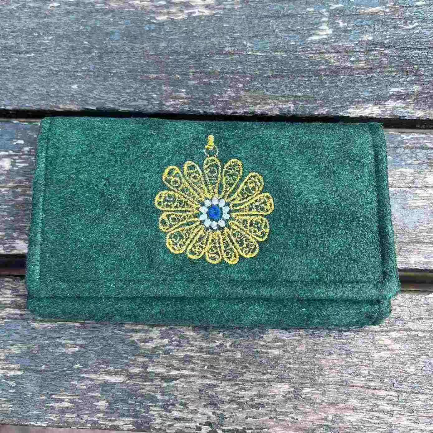 Wanderlust Travel Rolls-Green