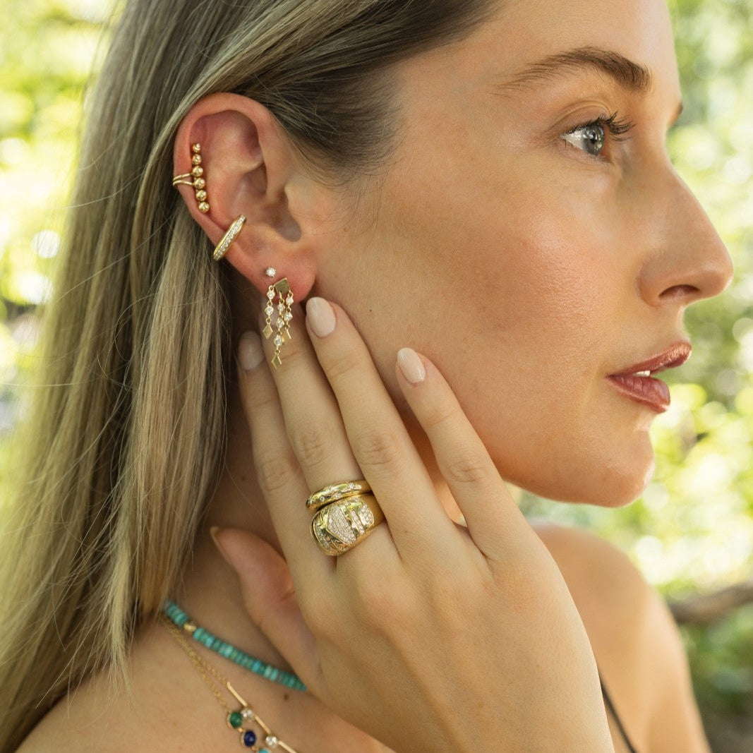 Bubbles Single Row Ear Cuff