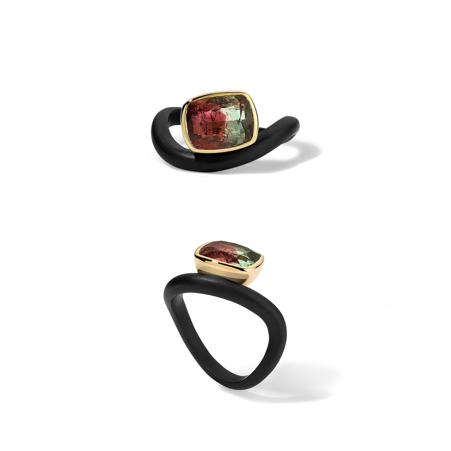 In the Black Stone Wave Ring