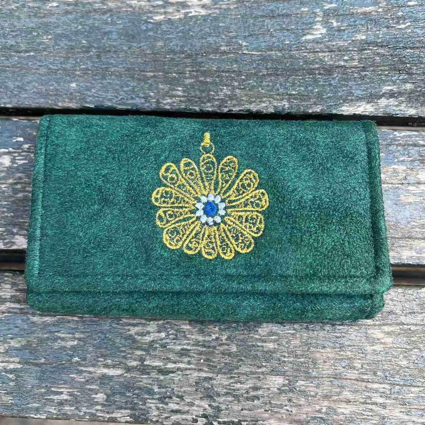 Wanderlust Travel Rolls-Green